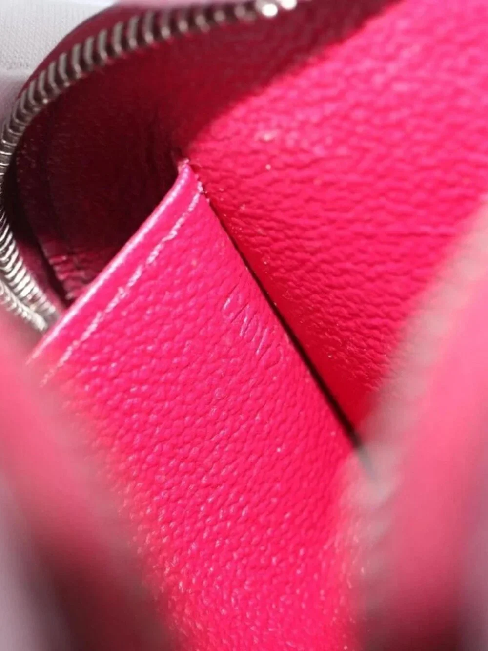 LOUIS VUITTON Epi Pochette Cosmetic PM Cosmetic Pouch Fuchsia - Picture 15 of 15